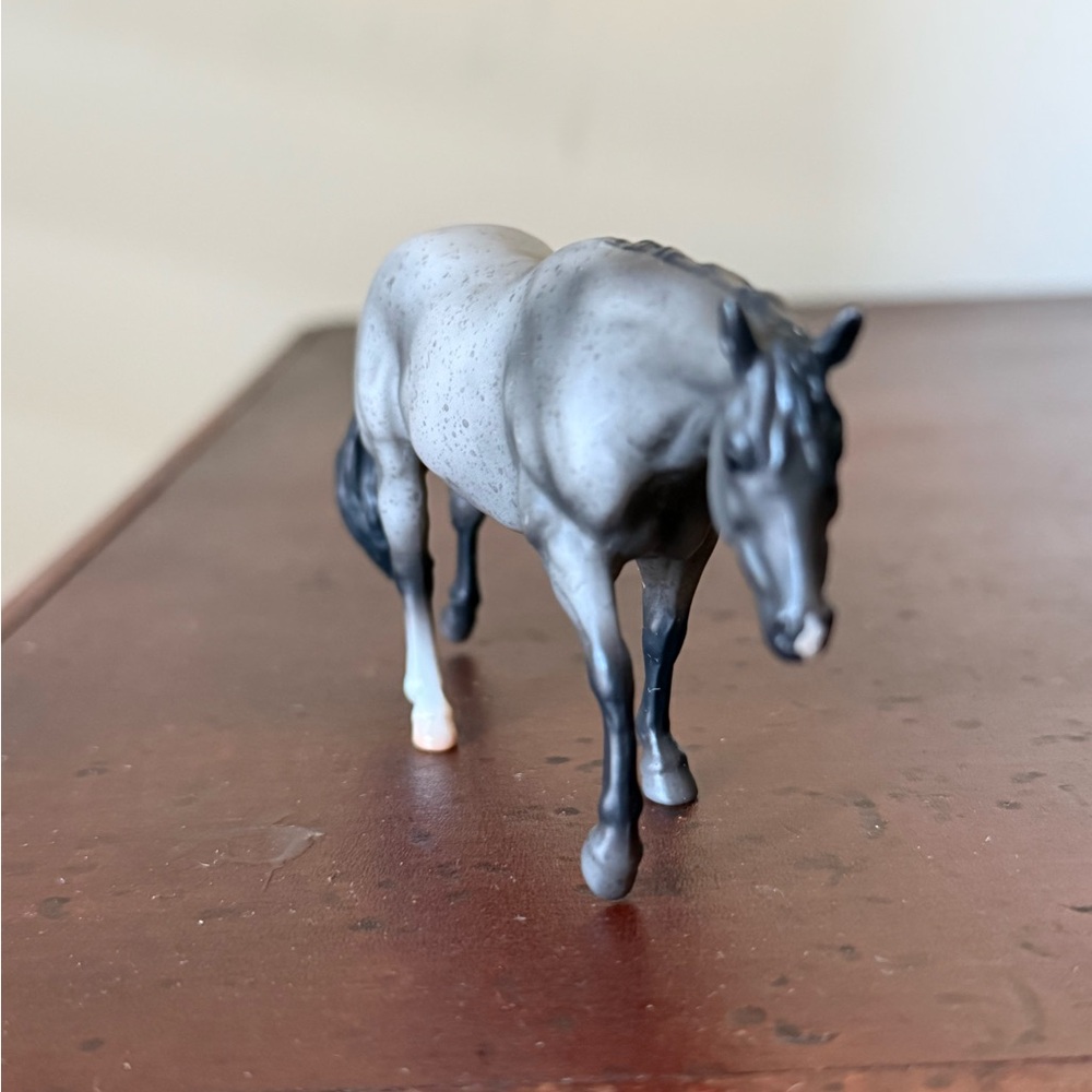 Breyer Majestic Gray Horse Sculpture